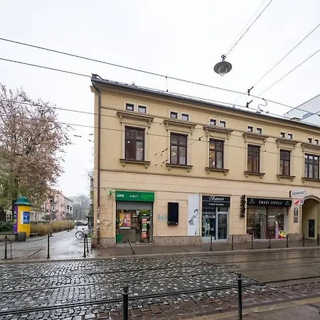 Hidden Gem In The Very Center Apartament